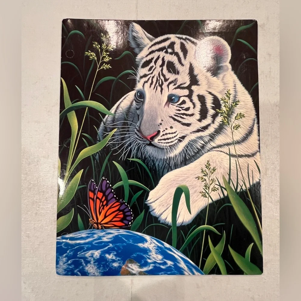 Vintage 90s White Tiger and Butterfly folder. Totally Retro!